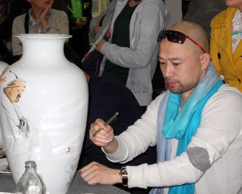 万庆工作照 (2).jpg
